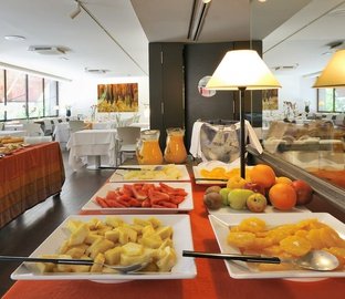 Buffet petit-déjeuner  Vincci Soma Madrid